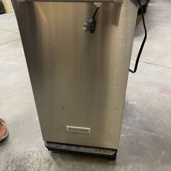 KitchenAid Trash Compactor 