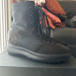 Yeezy Season 3 Military Boot Size 45 $600 
