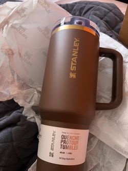 Stanley brown 40 oz