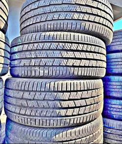 255 45 20 Continental tires Con 80% de Vida Las 4