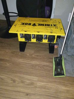 Southwire X-Treme Box 