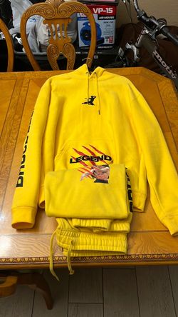 Bruce Lee sweater and sweats