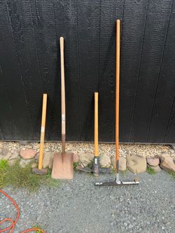 Garden Tool Set – Shovel, Hoe, and Rake and Blacktop sealer squeegee