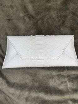 V.B.H MANILA SNAKE SKIN CLUTCH WOMANS PURSE/WALLET