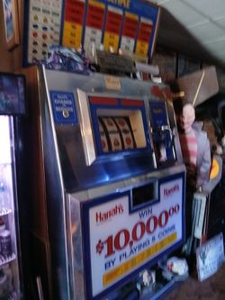 Standing nine feet tall original BIG BERTHA SLOT MACHINE. e