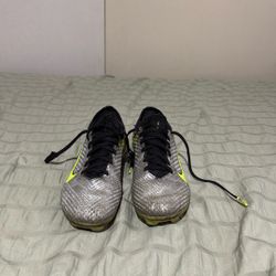 Nike Zoom Mercurial Vapor Grey And Green Size 4.5 