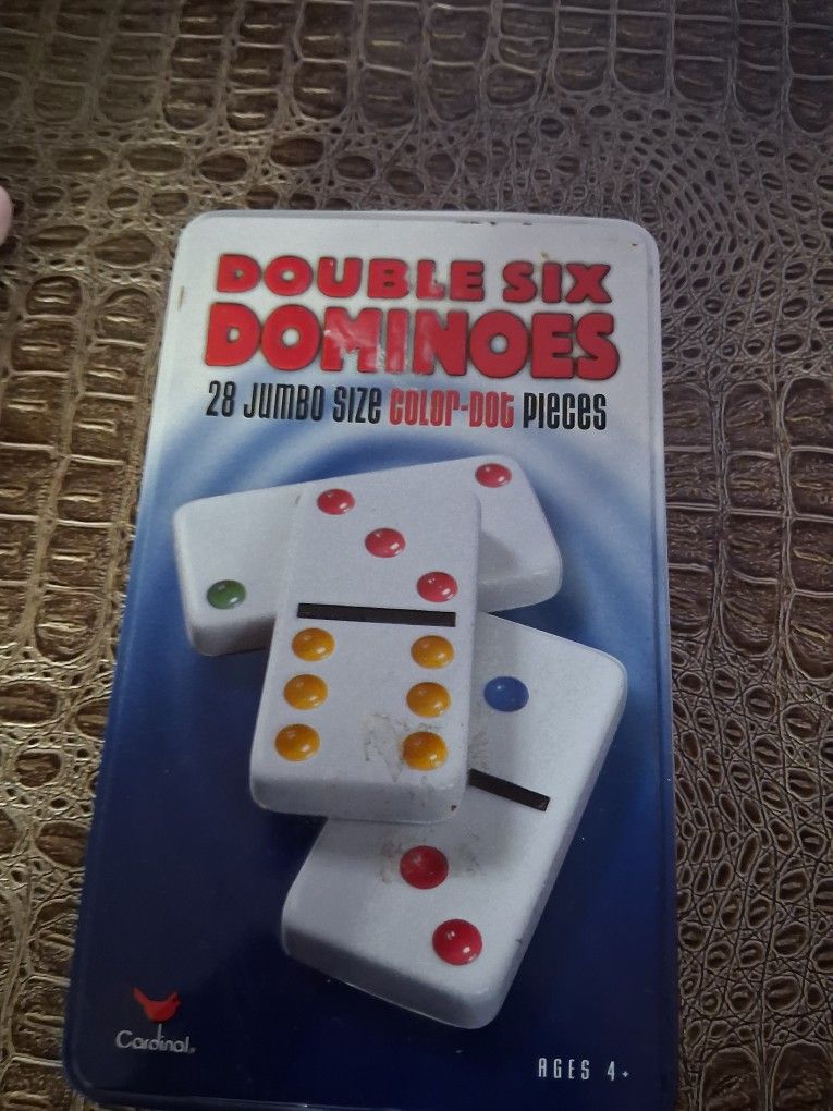 Dominos