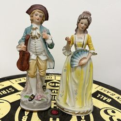 Vintage Porcelain Figurine Set Colonial Victorian Man Woman Courting Couple