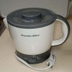 Proctor Silex 32oz white adjustable temperature electric hot pot $10 FIRM