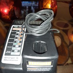 Craftsman 12volt-19.2volt Charger And Maintainer