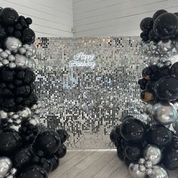 Shimmer Wall With Ballons Decor 