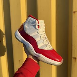 Jordan 11 Cherry 11 men’s No box 
