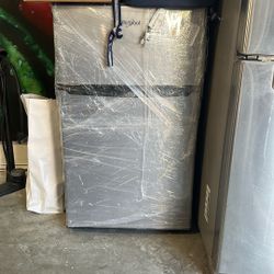Mini Fridge Whirlpool