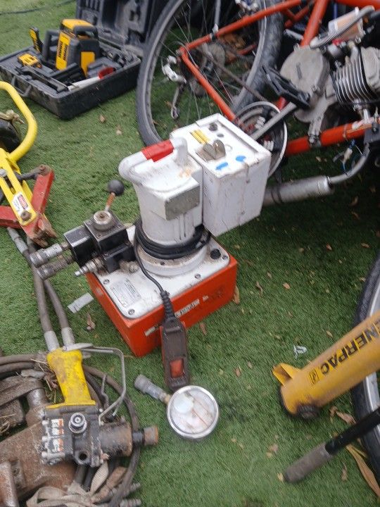 Spx Power Team Hydraulic Pump