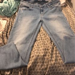 Women’s Size 12 Capri Jeans