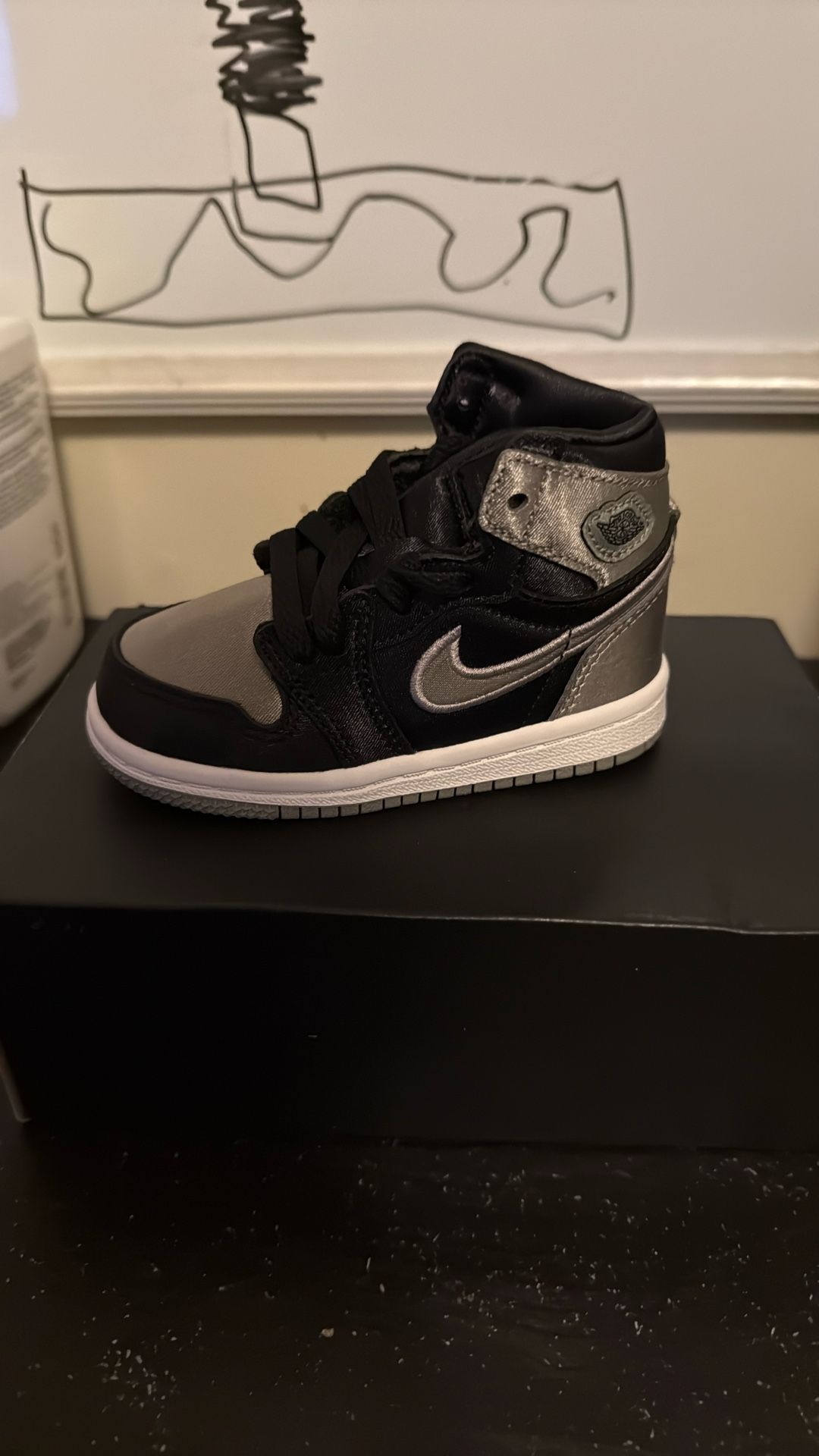 Jordan 1 High Size 5c
