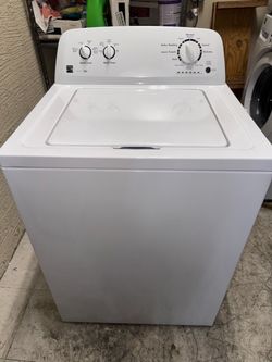 Kenmore Washer 3.2 cu. ft. (Top Loading 110.(contact info removed)1)