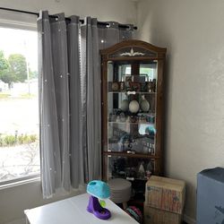 Corner Cabinet Shelves With Light