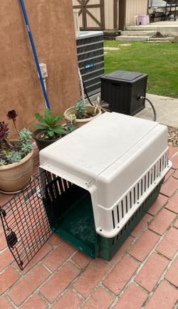 Remington Animal crate for sale