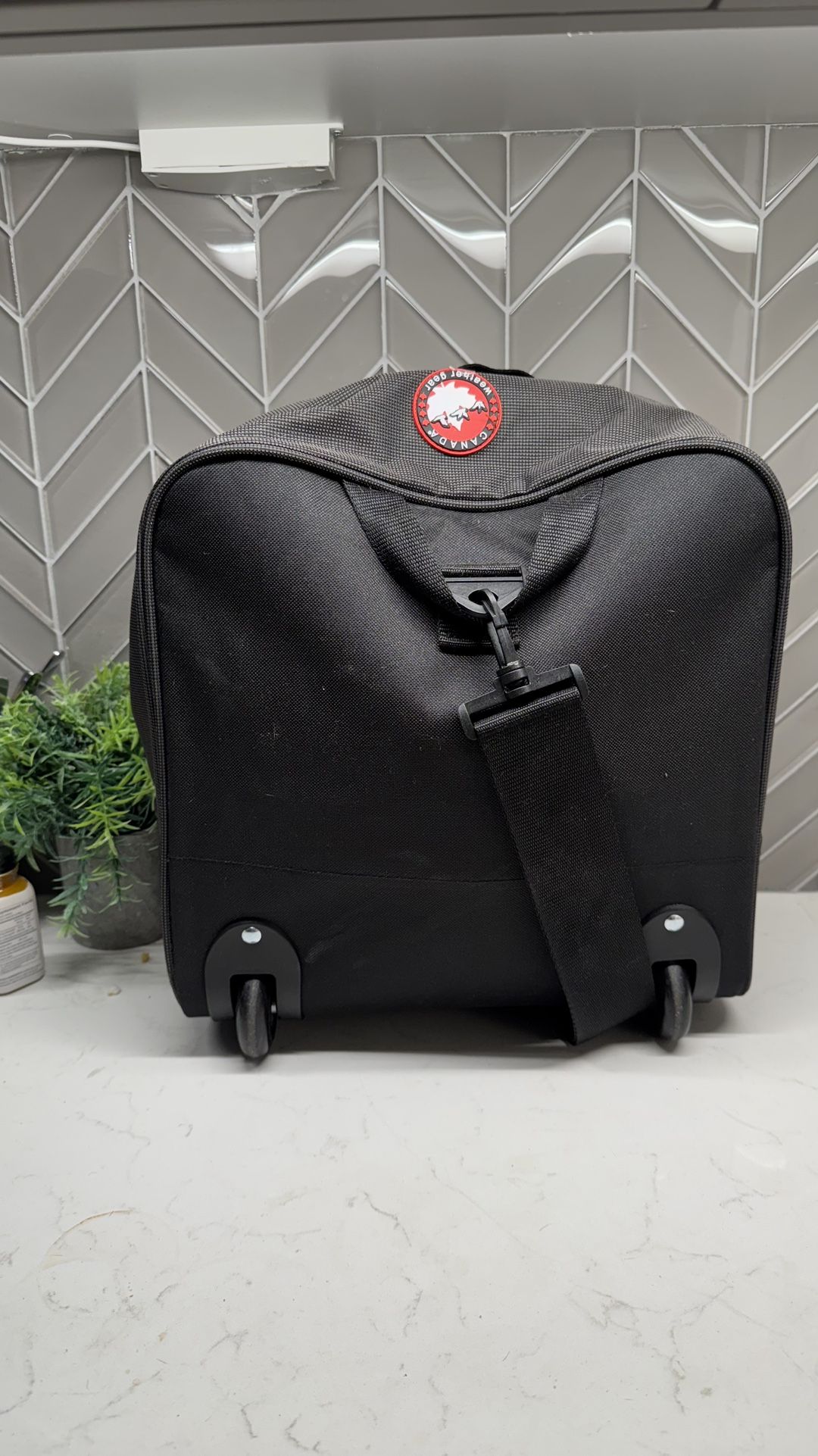 Rolling Duffle Bag 32x13x13