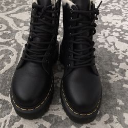 Dr.Martens