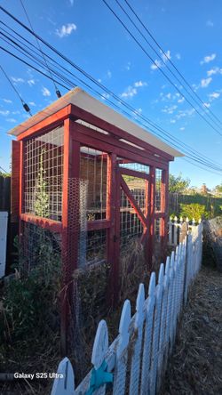 Large Heavy Chicken Coup