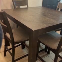 Dining Table Set 