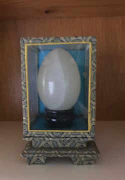 Collectible Japanese Quartz clear egg enclosed in case
