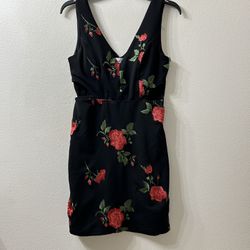 Women’s Medium Floral Dress