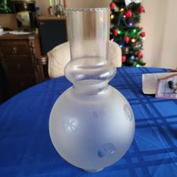 antique vintage lamp shade / globe