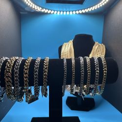 14k PREMIUM Gold Plated Bracelet Cuban Link Water Friendly