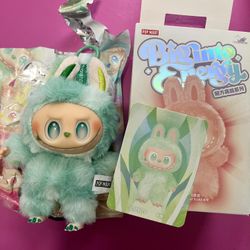 Big Into Energy, Serenity Labubu