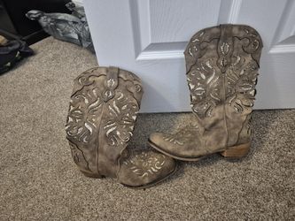Very Nice Cowgirl Boots