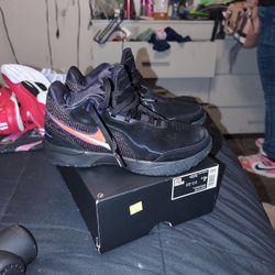 Nike Shoes Fresh From The Outlet $100