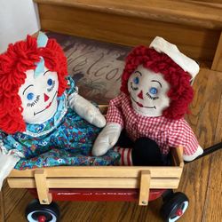 Vintages RaggedyAnn And Andy. Dolls 