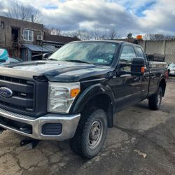 2015 Ford F250 6.2 Extended Cab 8ft Bed 4wd
