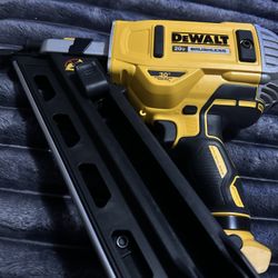 Dewalt Framing Nail Gun 
