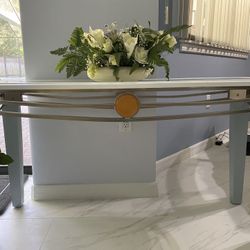 Contemporary Coastal Entry Table