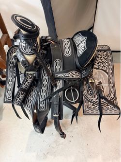 Montura charra