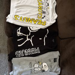 Peanuts Sweatshirts