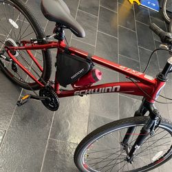 Schwinn GTX3  21-Speed Road/Trail Bicycle Nice!