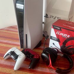 PS5 two controllers,  and hyper X Headphones 