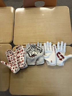 College Gloves