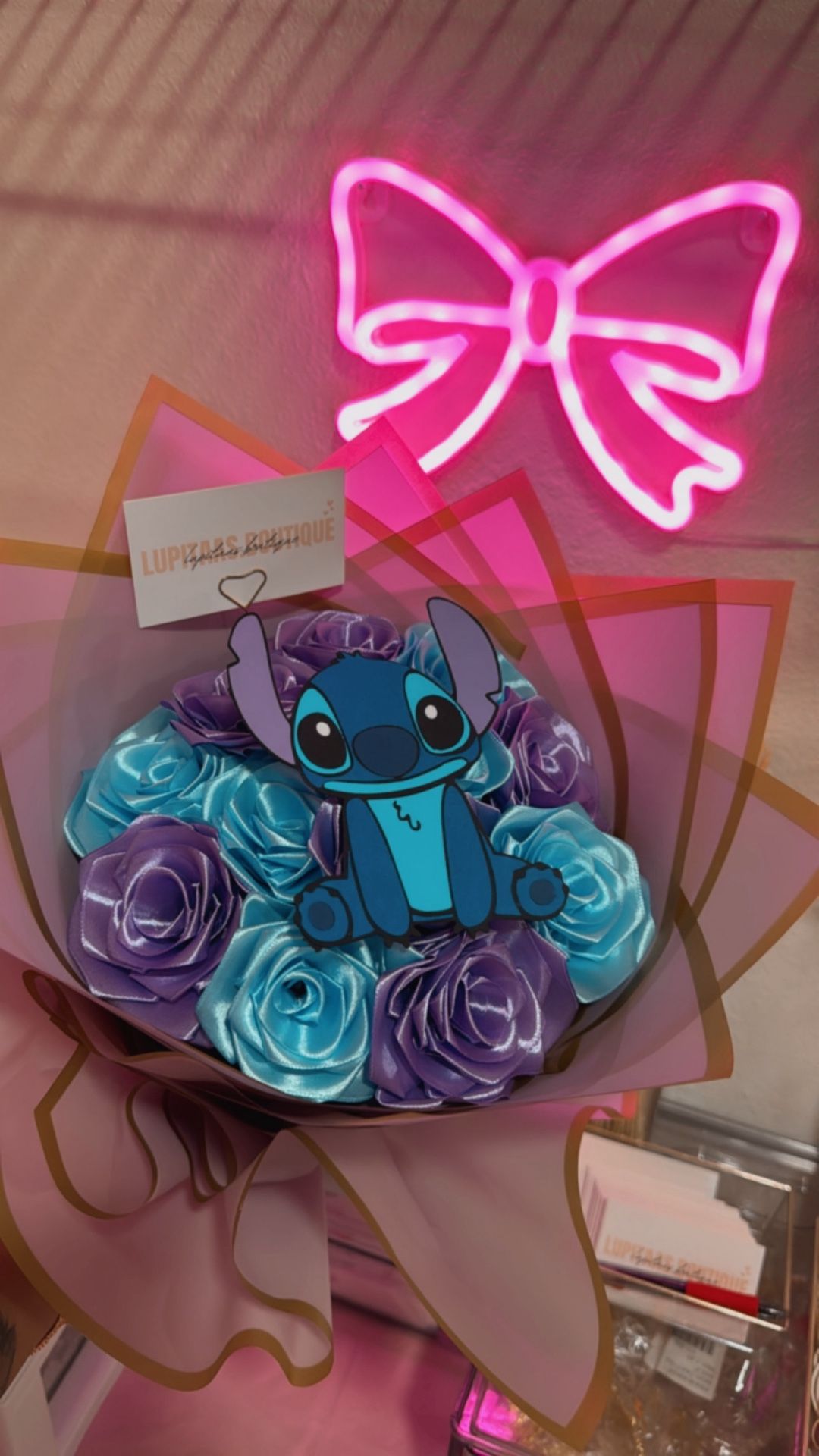 Eternal Roses / Rosas