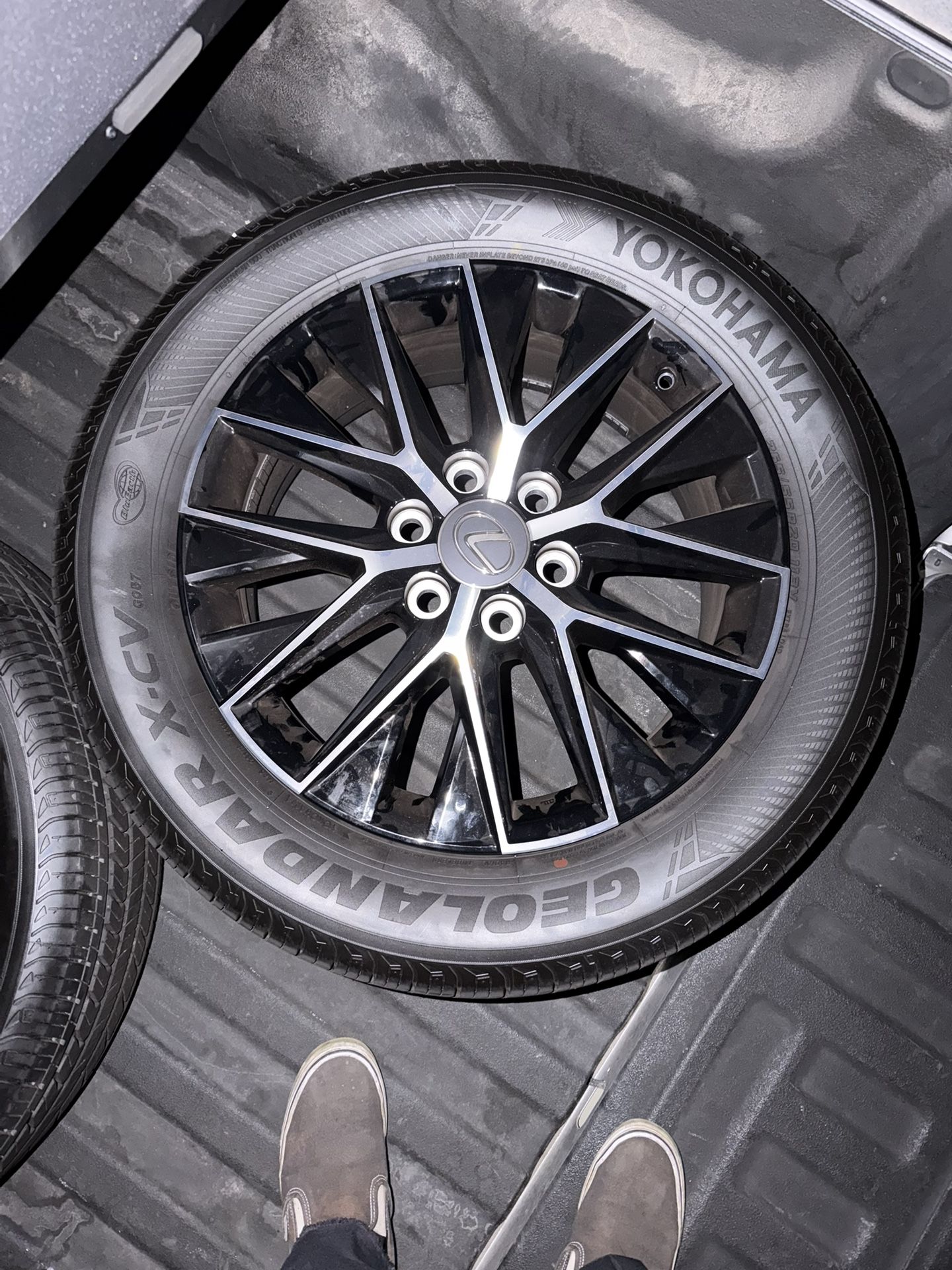 Stock 2025 Lexus Gx Wheels