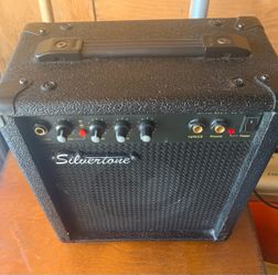 Silvertone Electric Guitar Amplifier