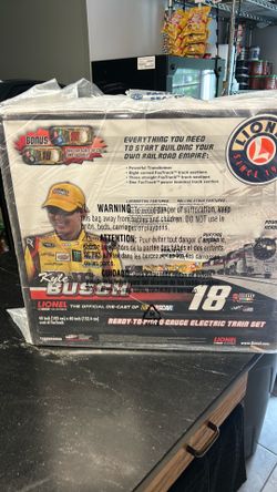 Kyle Bush ,Lionel Train set