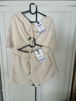 Short talla L precio por cada uno