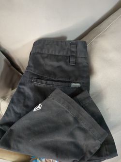 2 Boys Volcom shorts