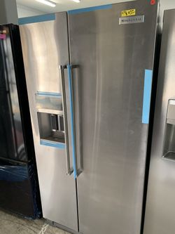 Kitchen aid side by side in stainless steel counter depth